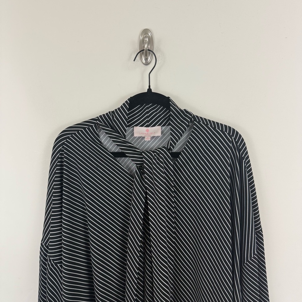Laurie Felt Striped Oversized Tie Neck Balloon Sleeve Top Size Medium - Picture 3 of 9